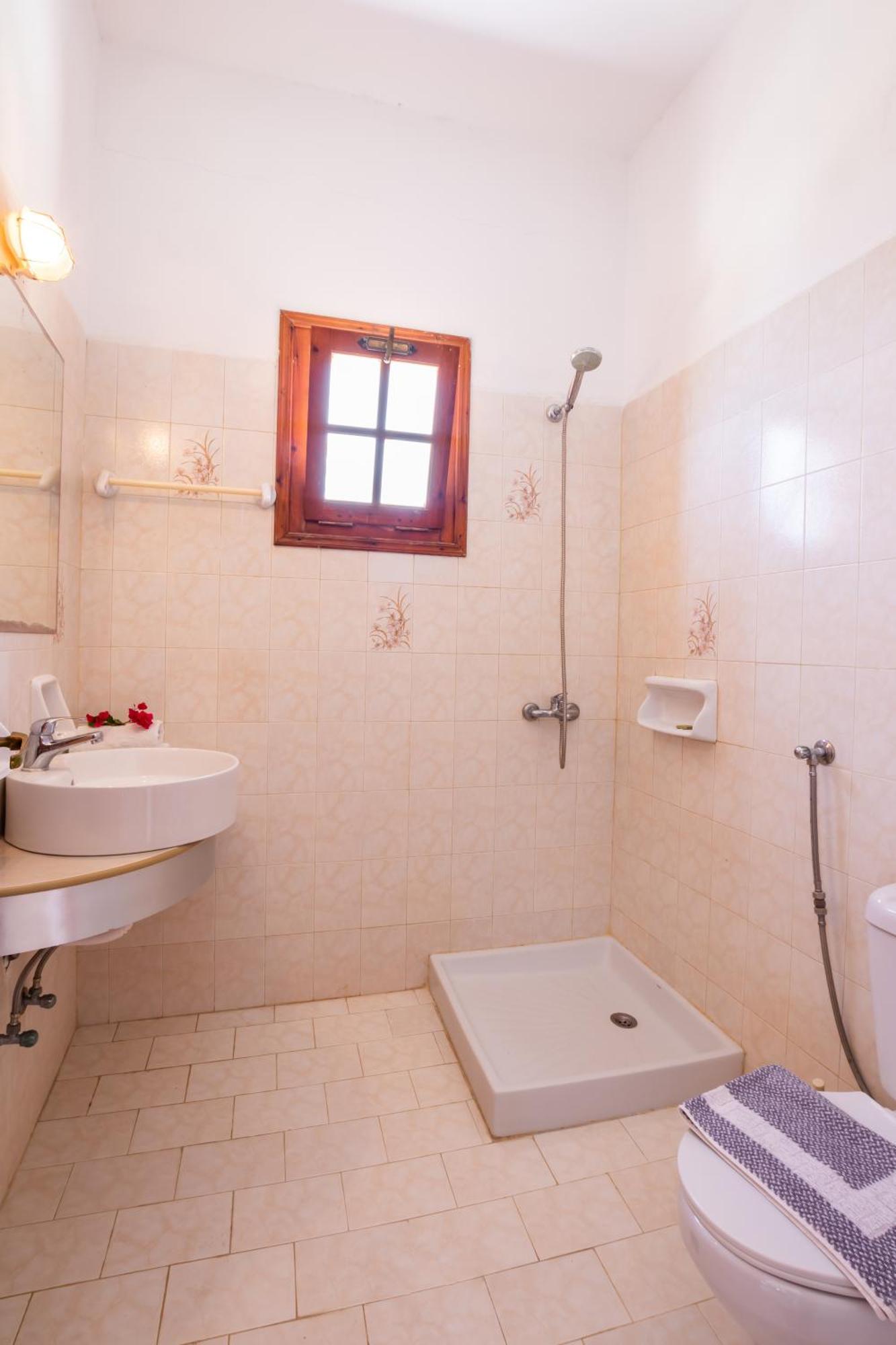 Sun Week Bay Hotel Lefkos  Phòng bức ảnh